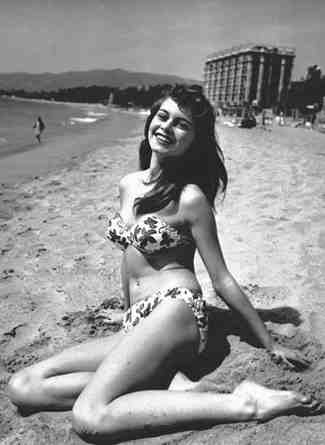 Eski Bikini Modelleri 1 eski bikiniler