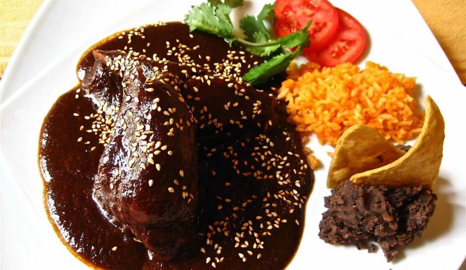 MasterChef Mole Tarifi 1 En kolay mole nasıl yapılır? Mole tarifi ve malzemeleri!